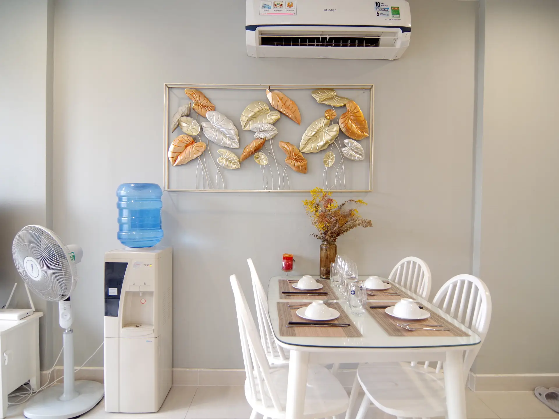 Vinhome Ocean Park- 3Bed – dining desk