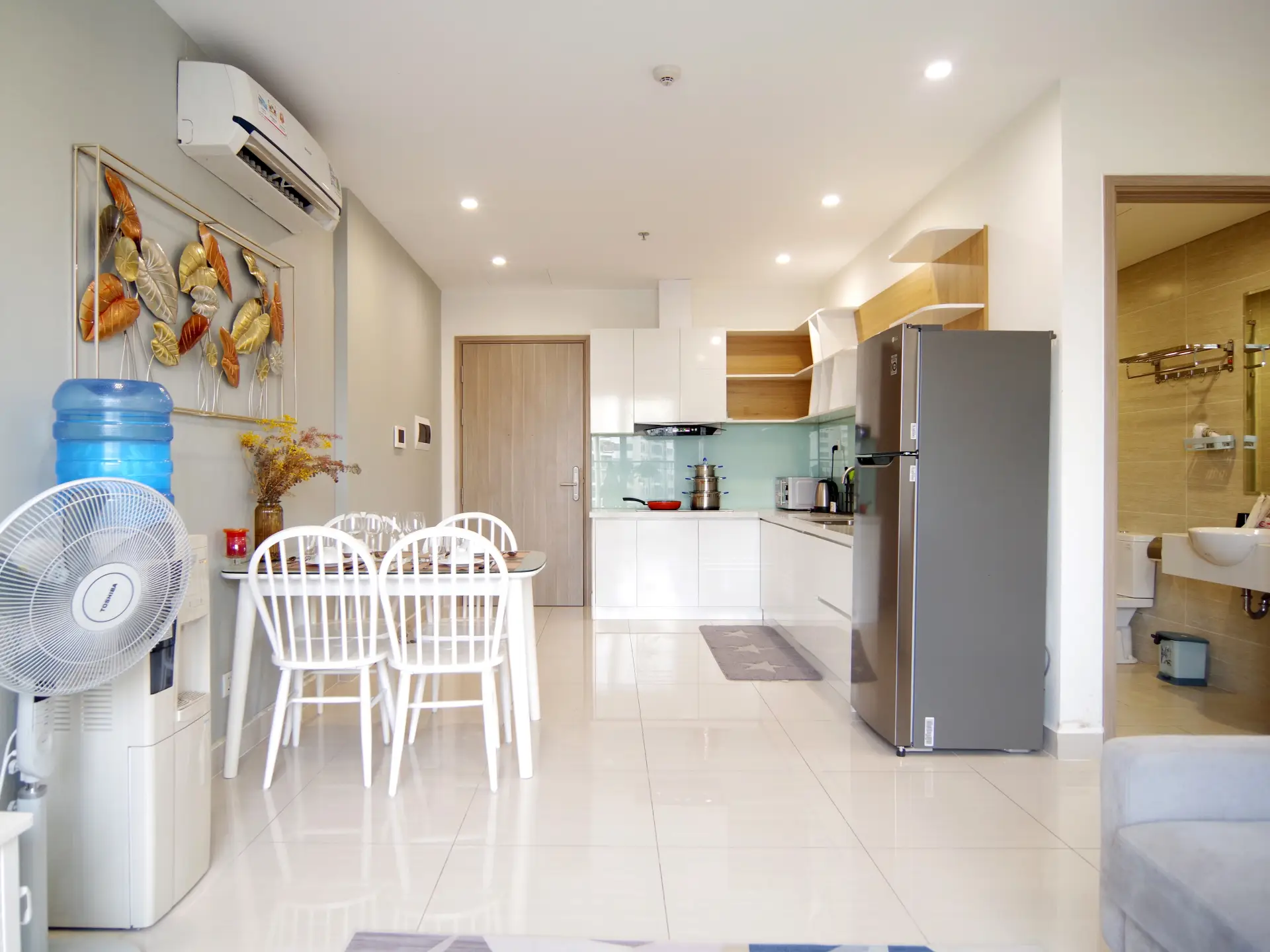 Vinhome Ocean Park- 3Bed – living room 2