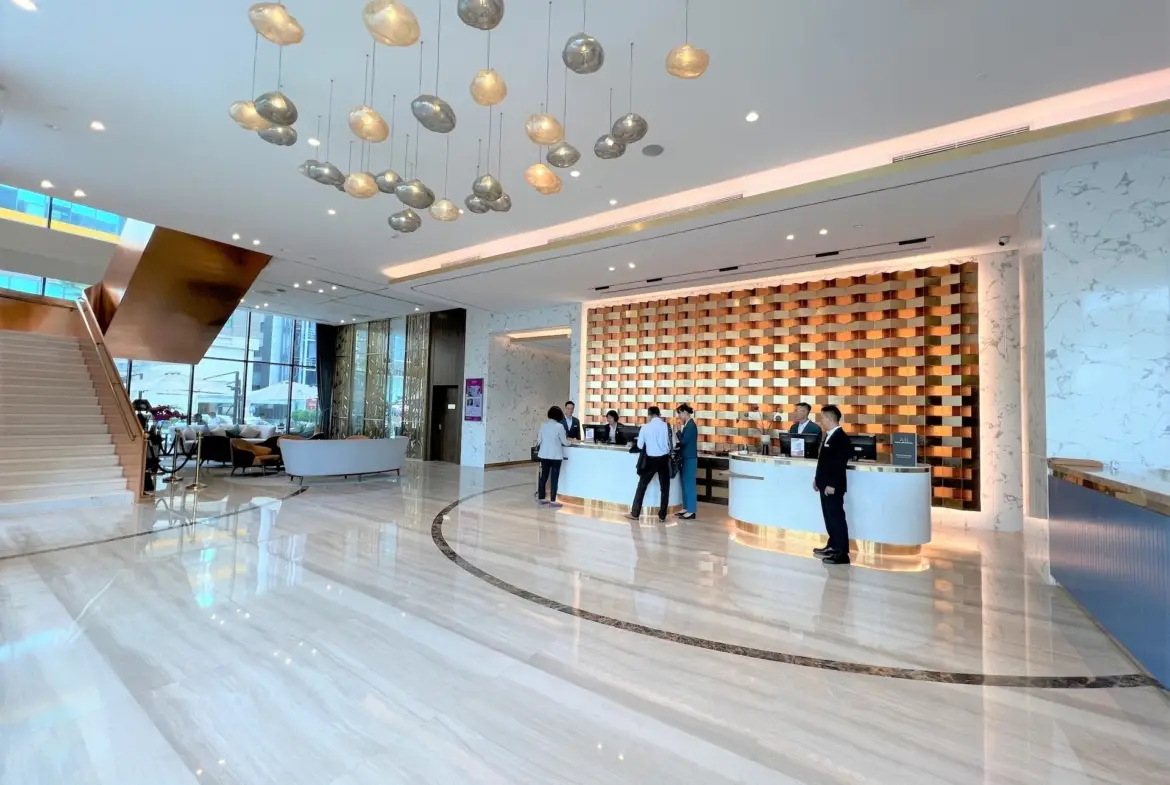 Movenpick Cau Giay