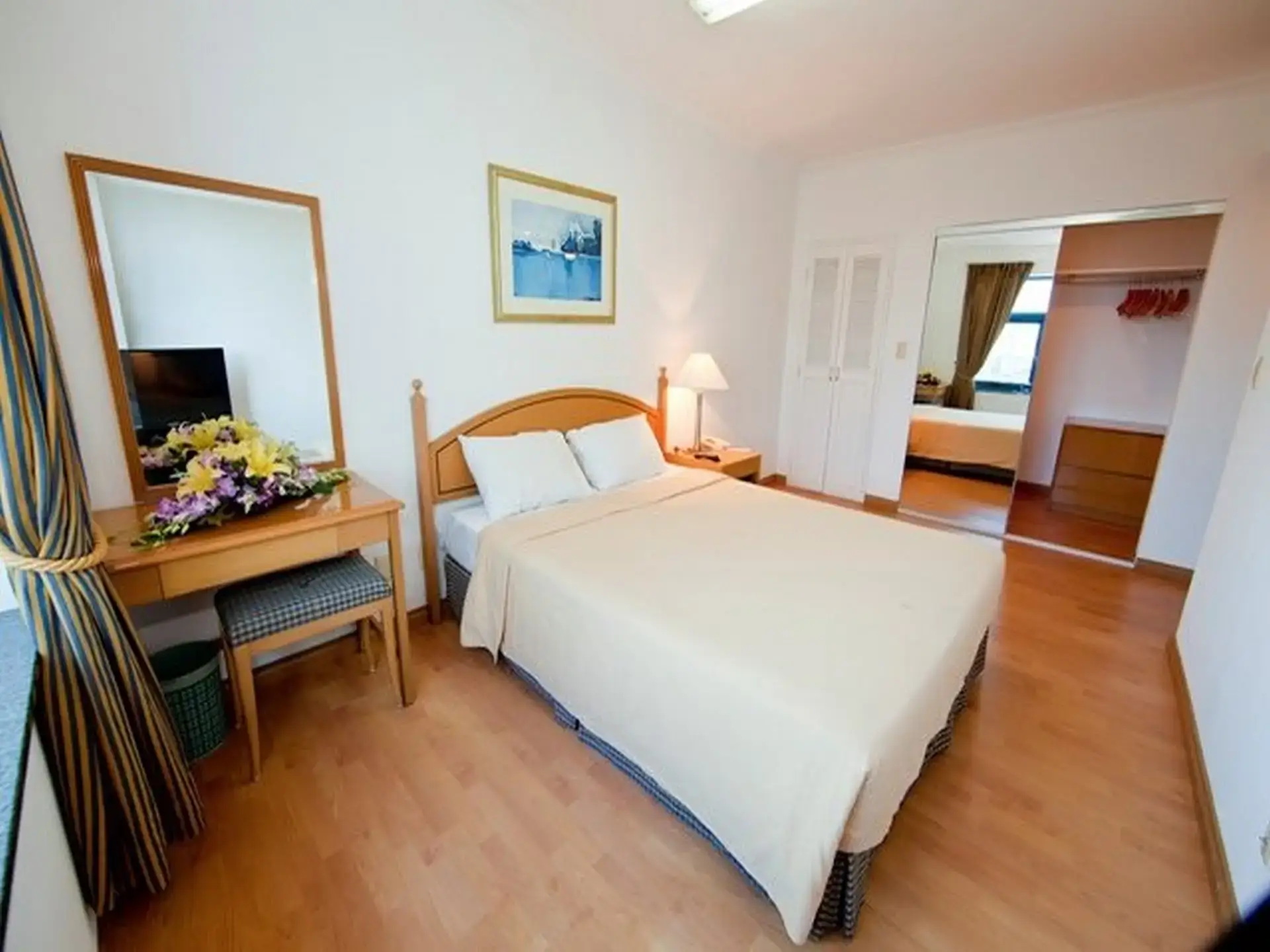 z6306878872003_6cecc1a06ee4d6aecb5219bfb67b8a54