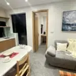 Apartment 224 Duong Buoiリビング