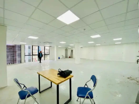 Office 66B Trieu Khuc