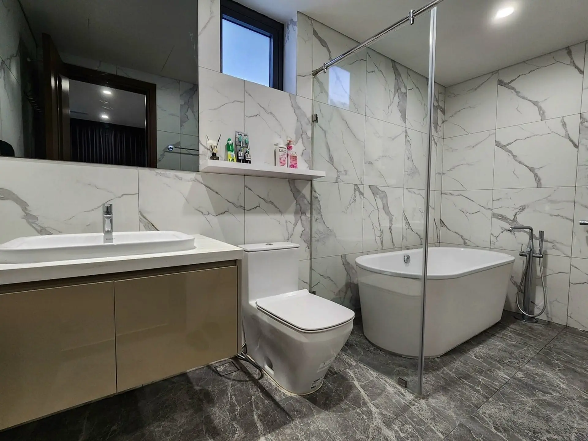 The Matrix One Bao An (26) The Matrix One_A12aバスルーム