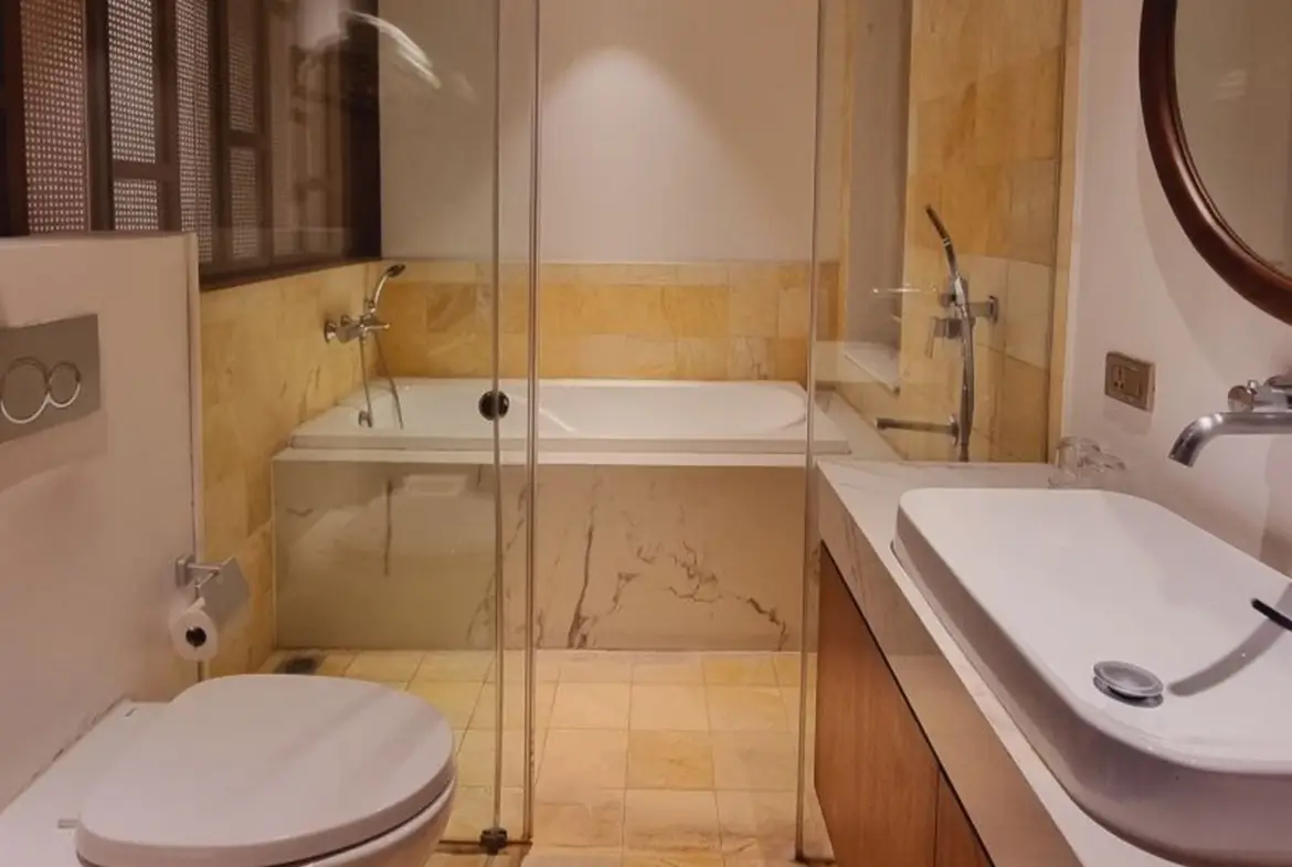 Toan Tien Housing _ To Ngoc Vanバスルーム