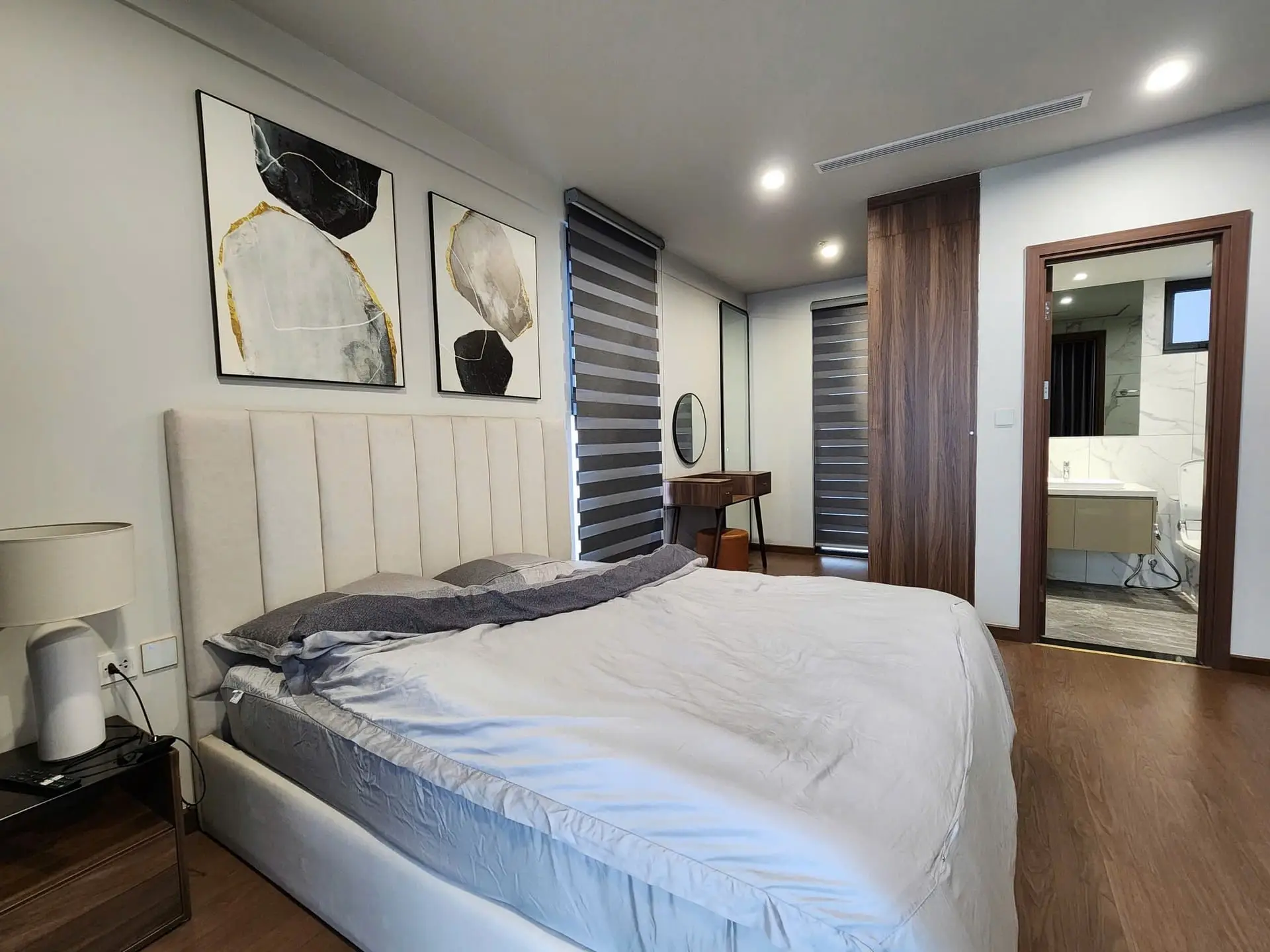 the matrix one A40x7 3bed bedroom The Matrix One_A 40Fベッドルーム