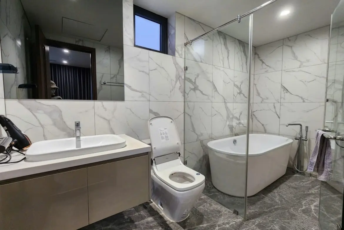 The Matrix Oneバスルーム