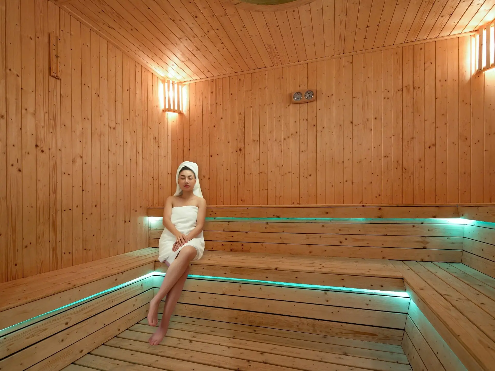 z6450152943228_34933c2bd8b8efda036bd85d9eb4cee8