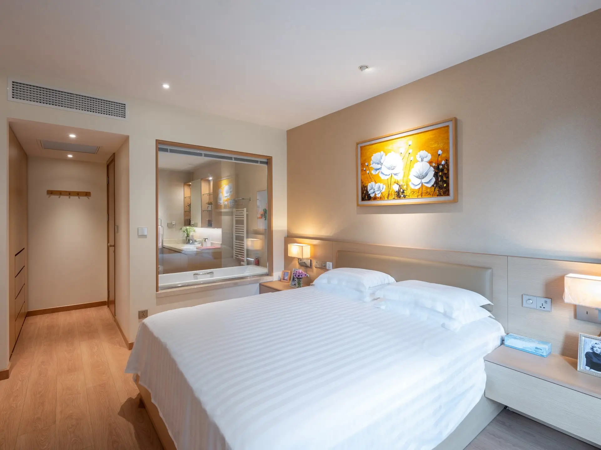 ACOVA RESIDENCEベッドルーム