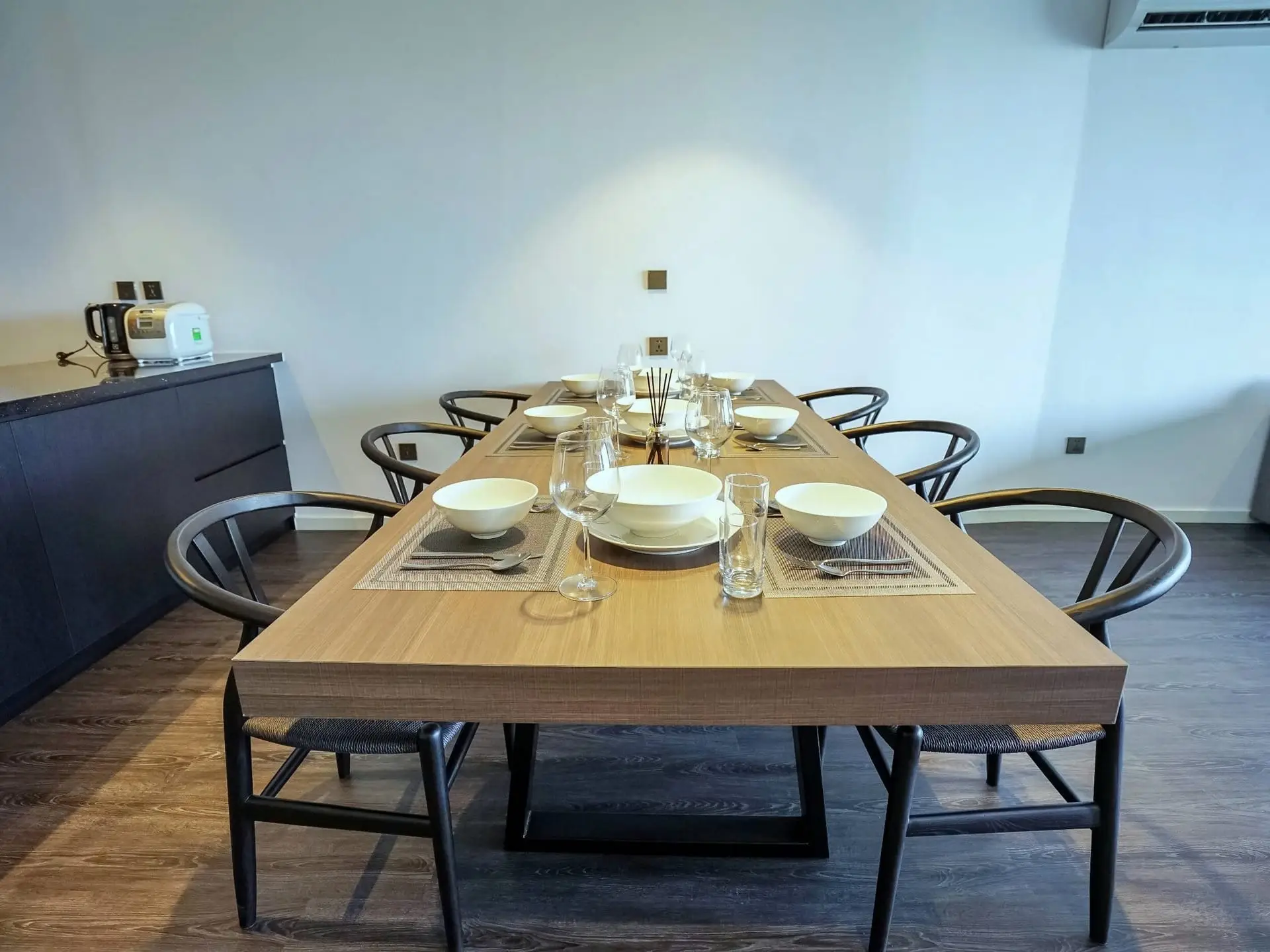 Hanoi Housing Quang An_4bed_401_ dinning room, kitchen