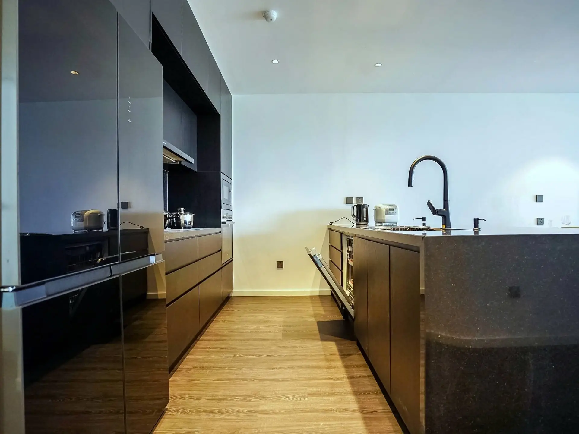 Hanoi Housing Quang An_4bed_401_ dinning room, kitchen