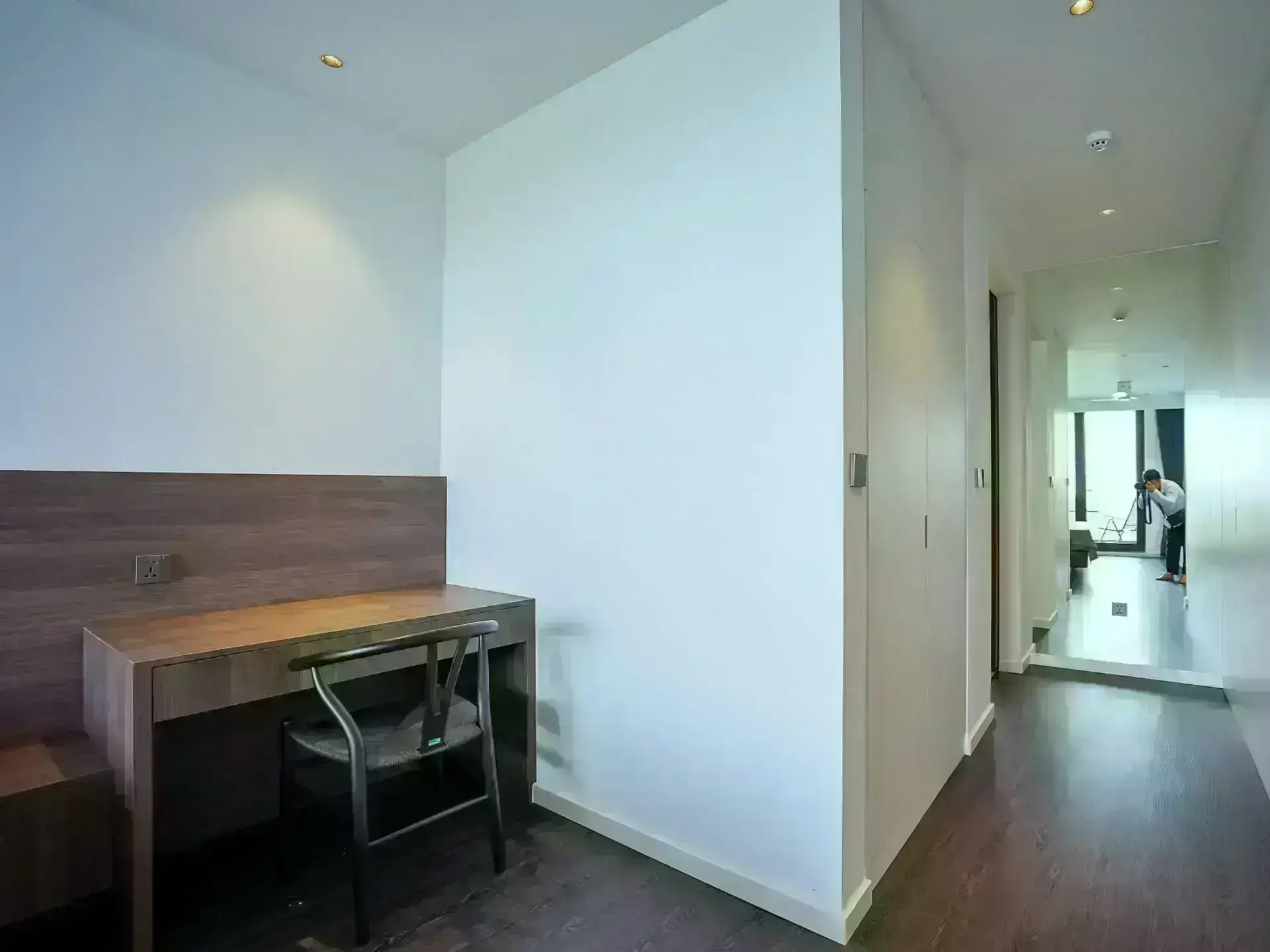 Hanoi-Housing-Quang-An_4bed_401_bedroom