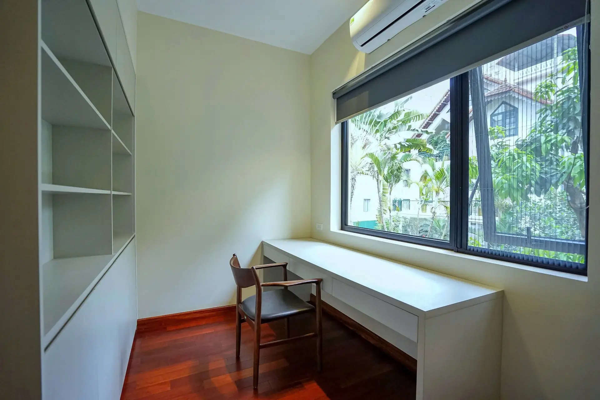 Hanoi Housing_Villa_ 7 ngo 52 To Ngoc Van_bedroom (7)