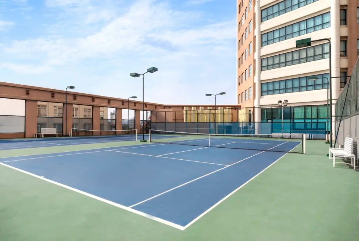 Somerset Grand Hanoiのテニスコート