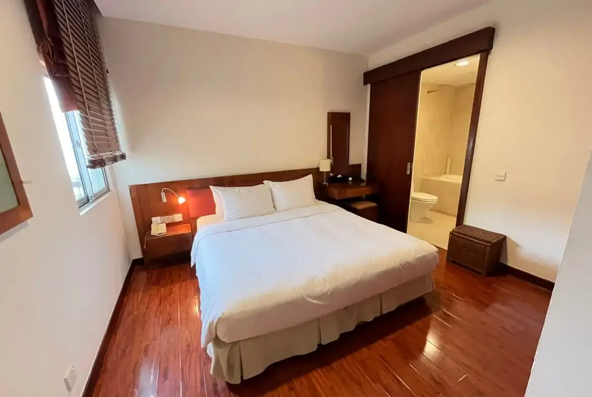 Wil que Westlake bedroom