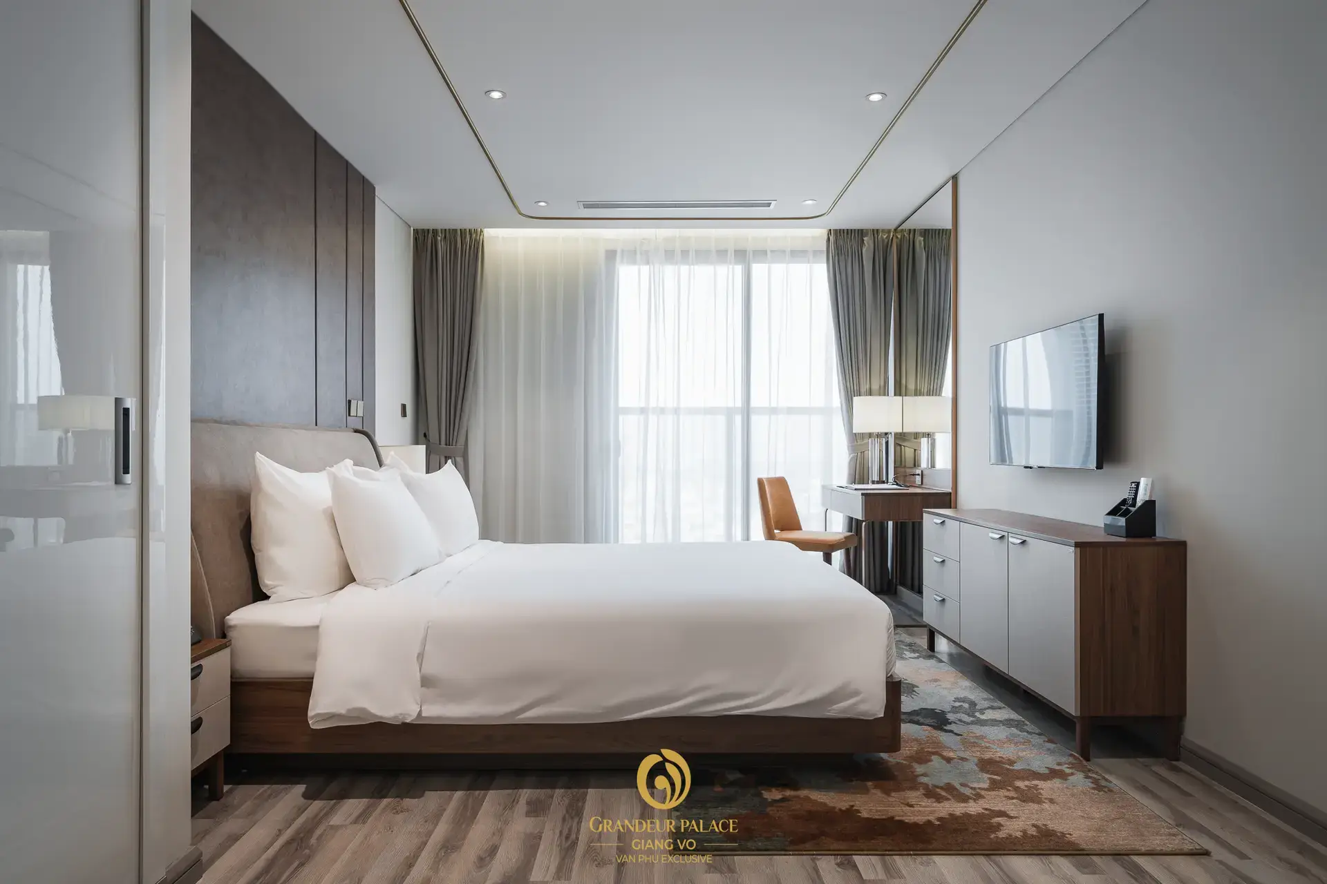 3BR_Master Bedroom Grandeur Palace bedroom3