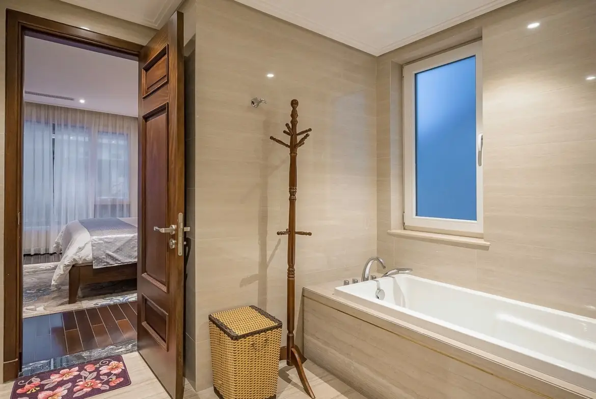 Aritex Hang Chuoi_2bed_Bathtub