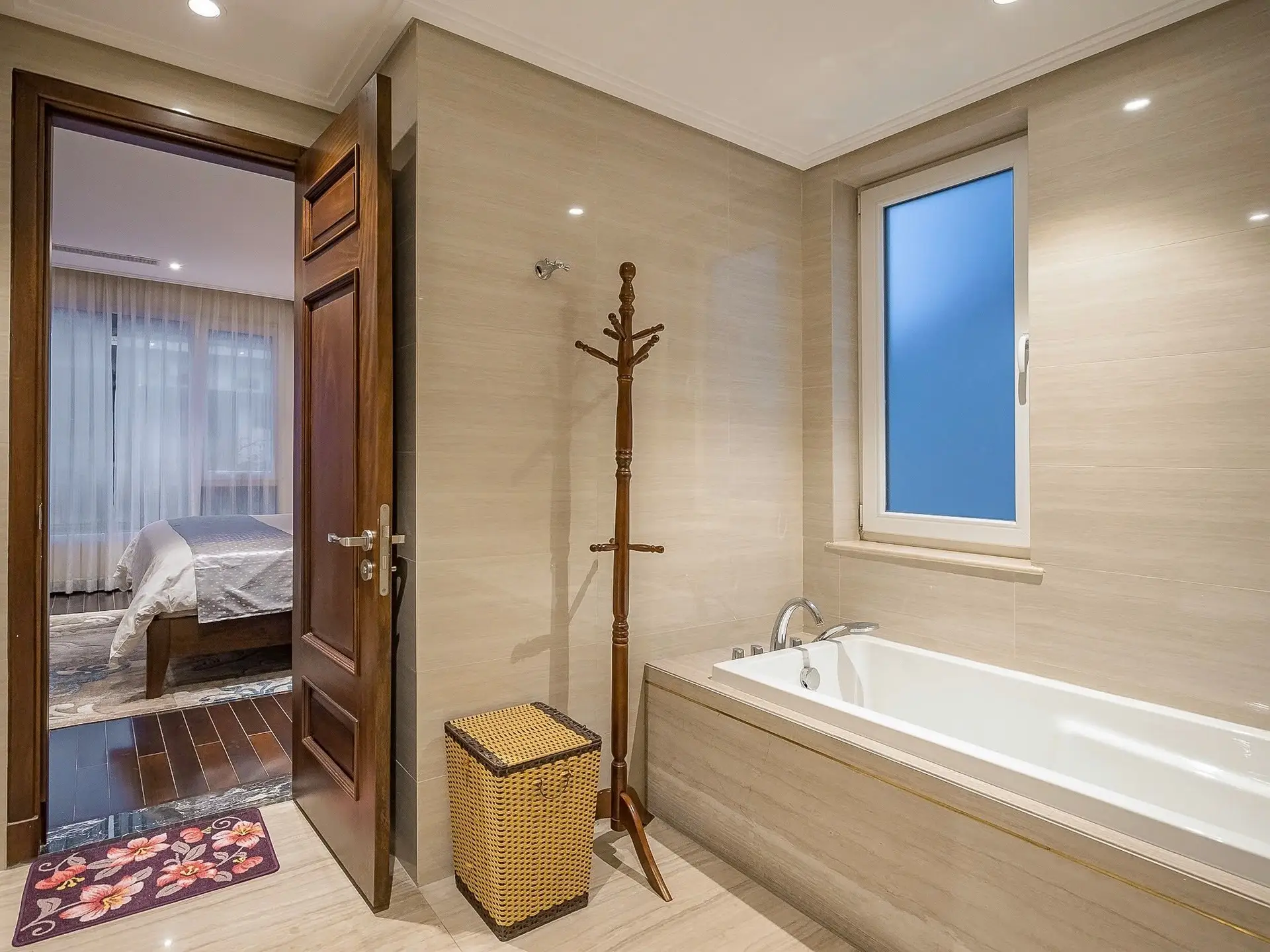 Aritex Hang Chuoi_2bed_Bathtub