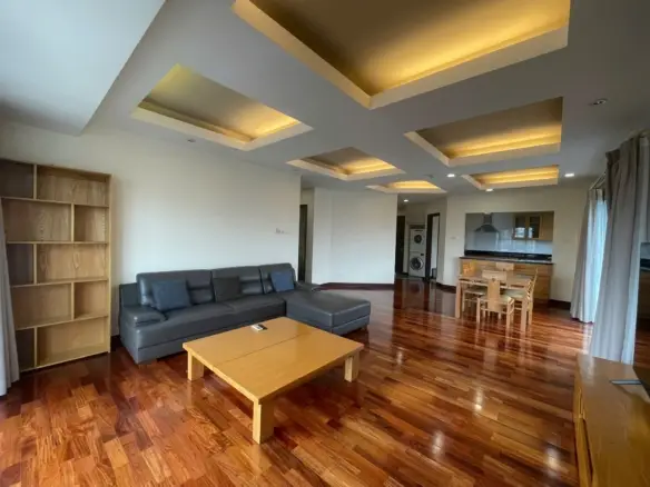 Elegant Suite Ha Hoi_2bed livingroom