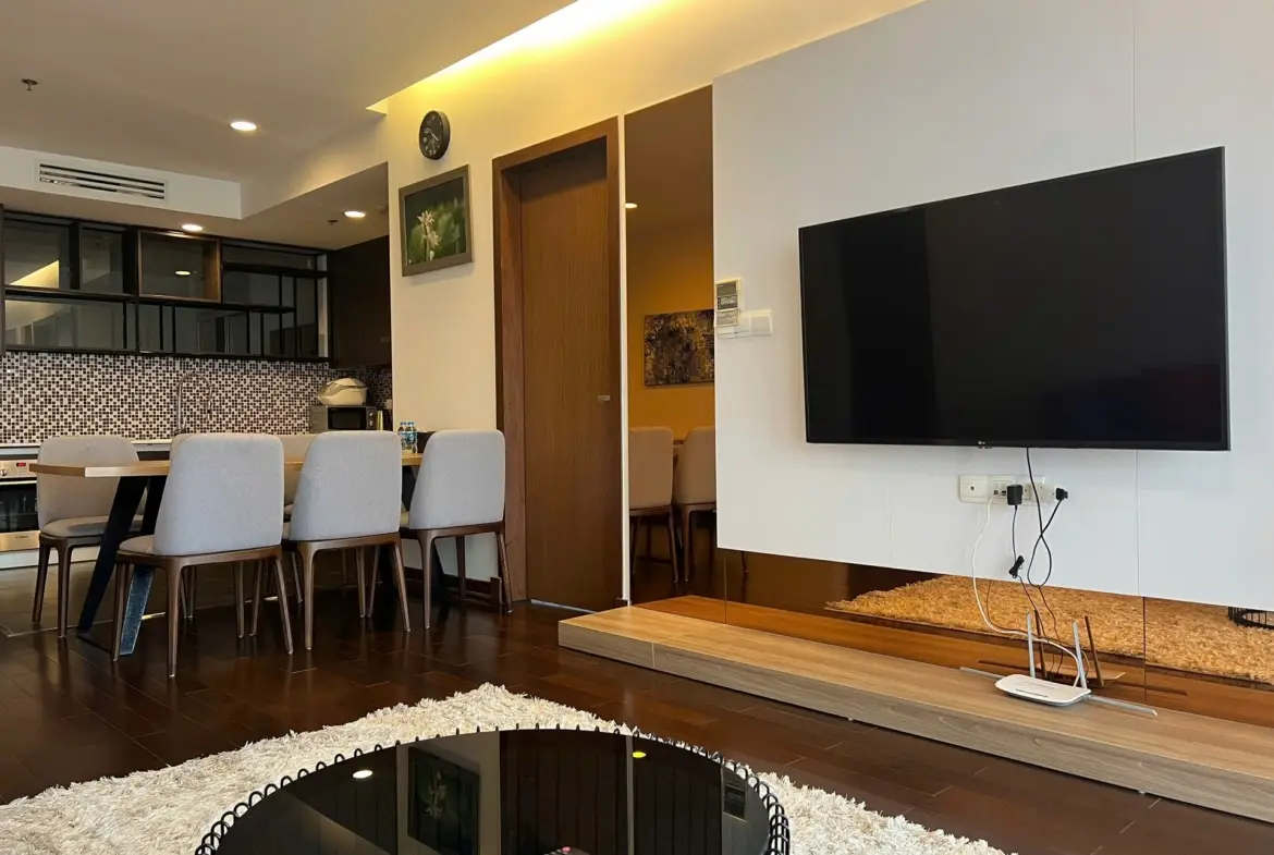 Lancaster Nui Truc_3bed_TV