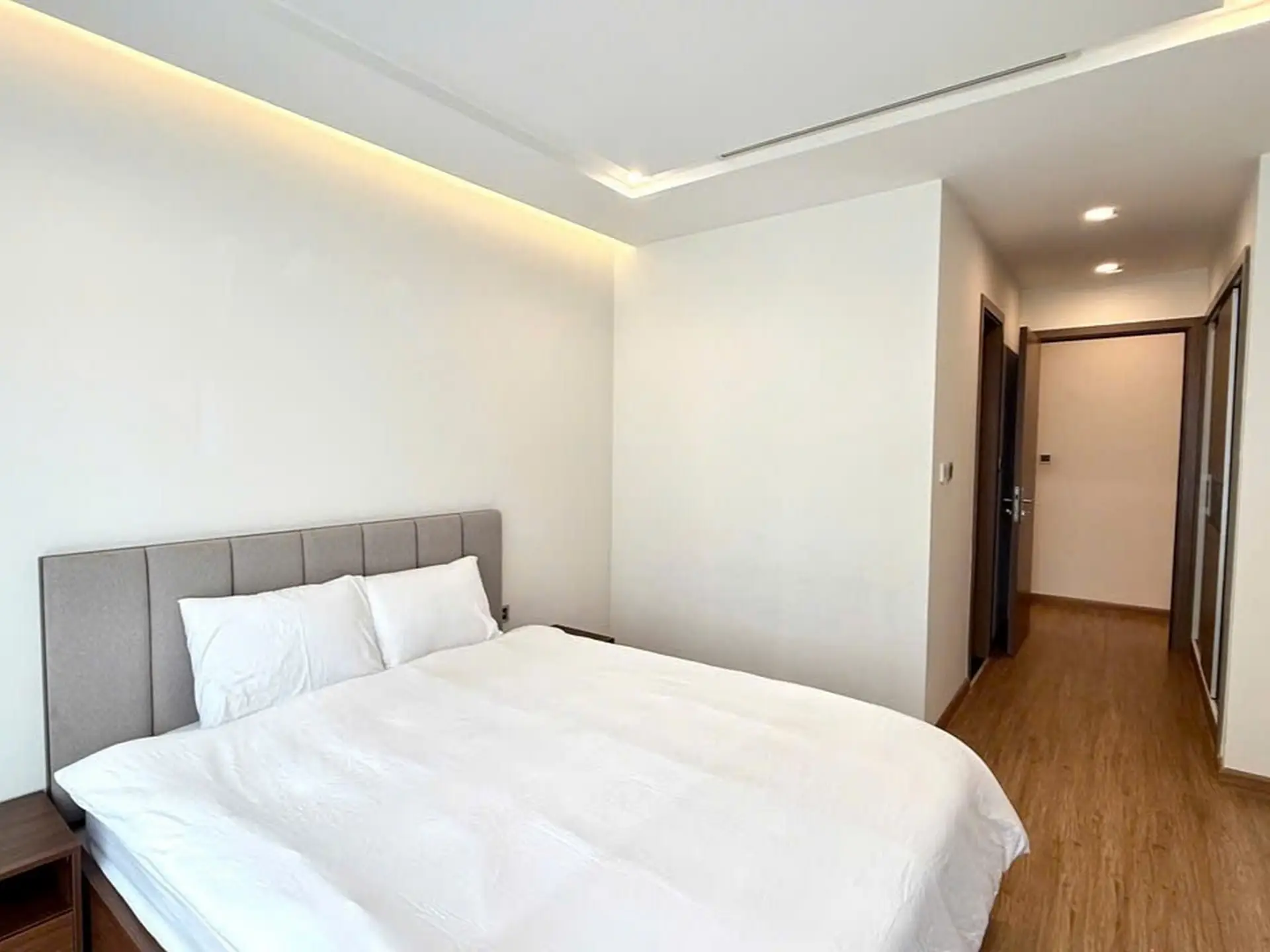 Vinhome Metropolis M1 30F