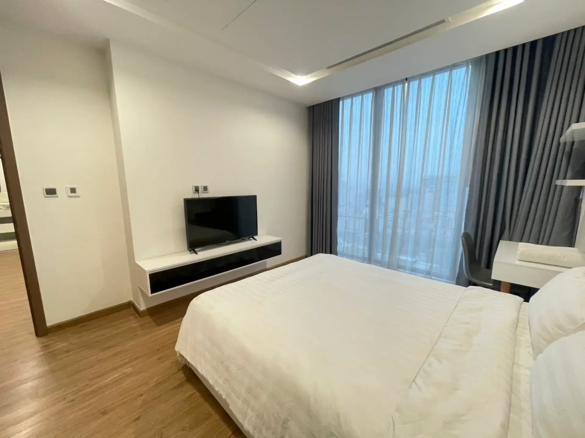 Metropolis M2 1807_2bed bed