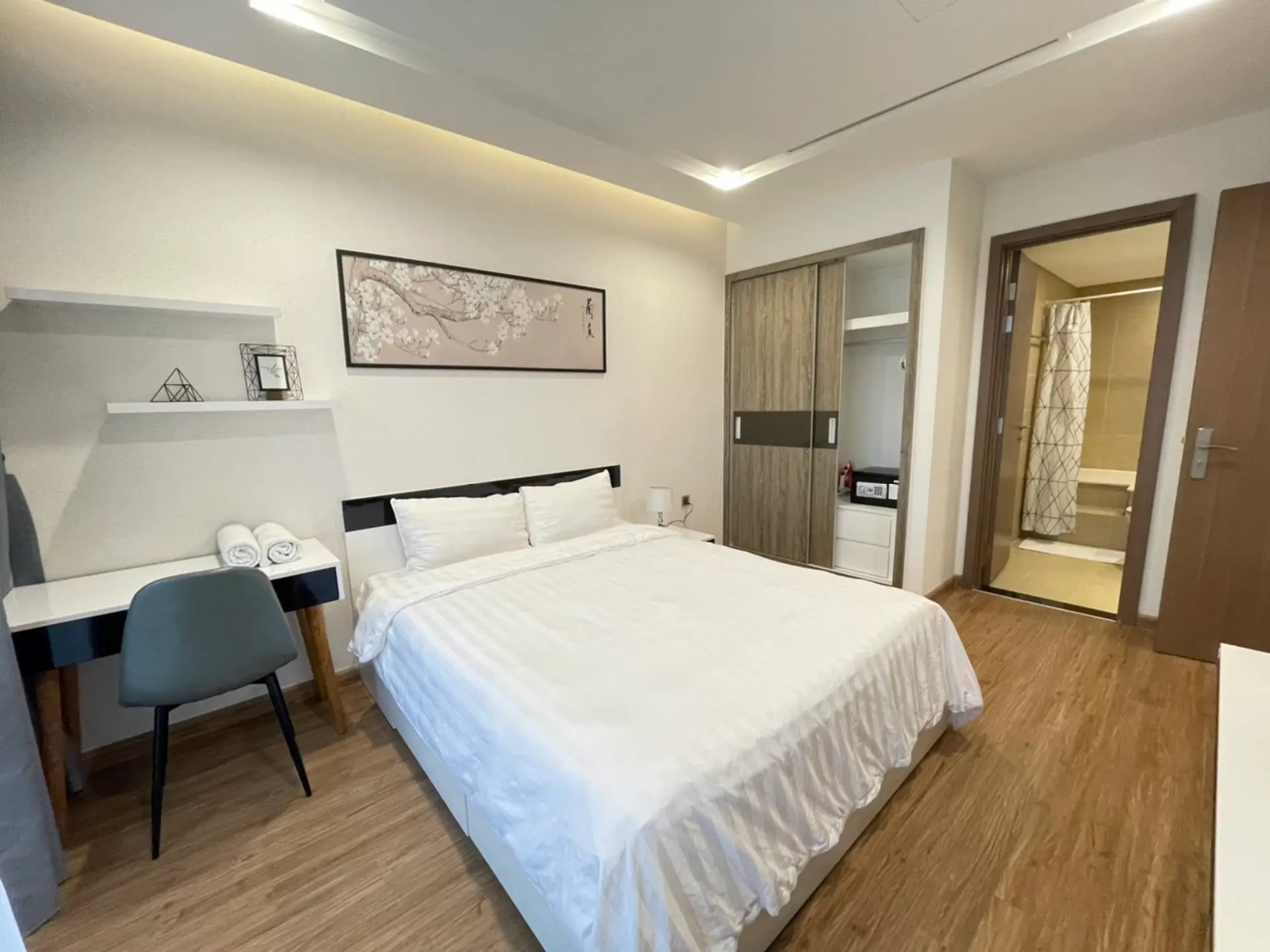 Metropolis M2 1807_2bed bed