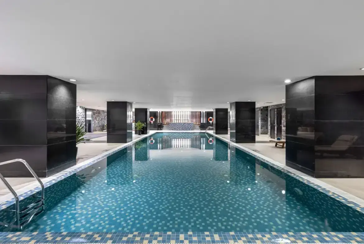 Somerset Hoa Binh pool