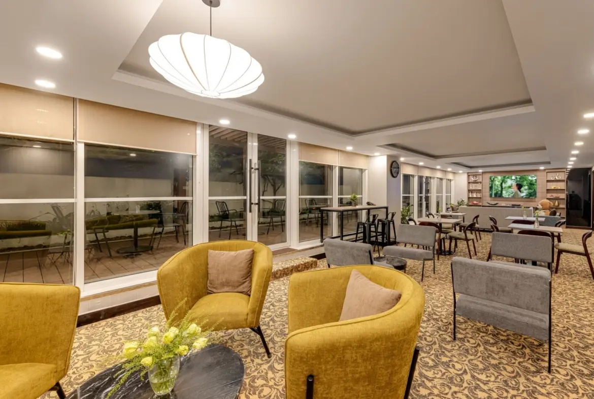 Somerset Hoa Binh restaurant