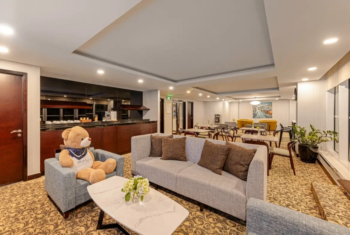 Somerset Hoa Binh restaurant