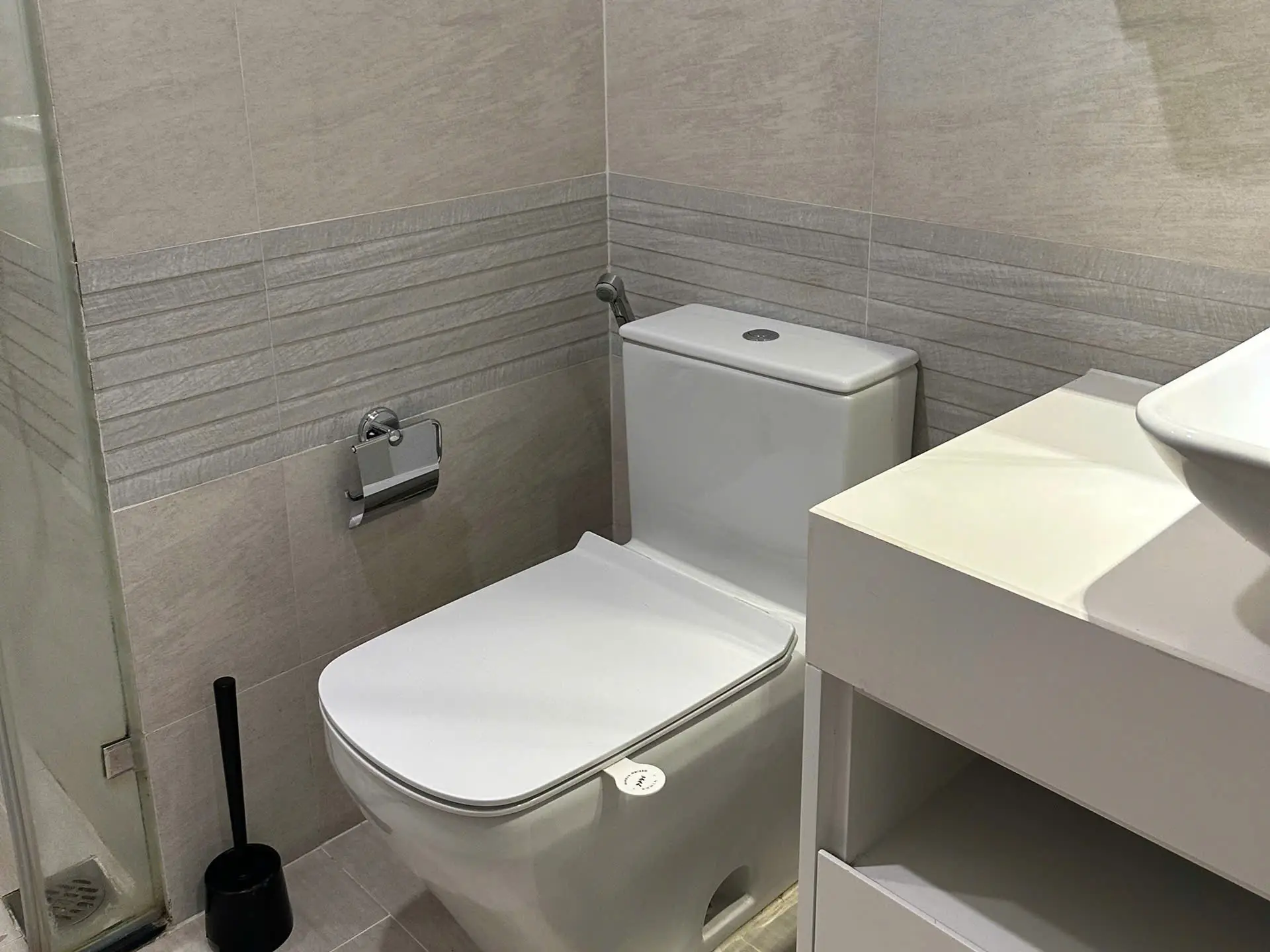 Vinhome Metropolis M1 20F_ toilet (2)