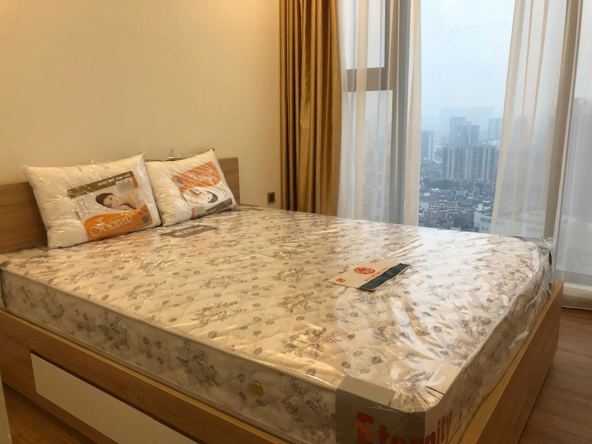 Vinhome Metropolis M1 3607 3bed_bedroom (5)