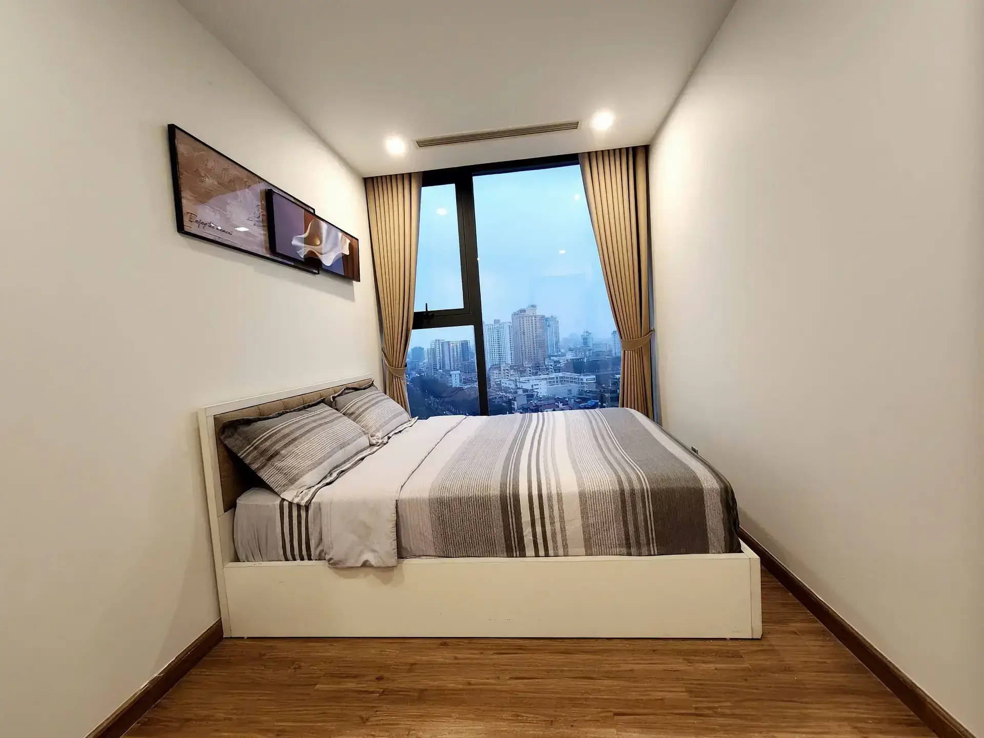 Vinhome Metropolis_4bed_M2 12b11_bedroom (4)