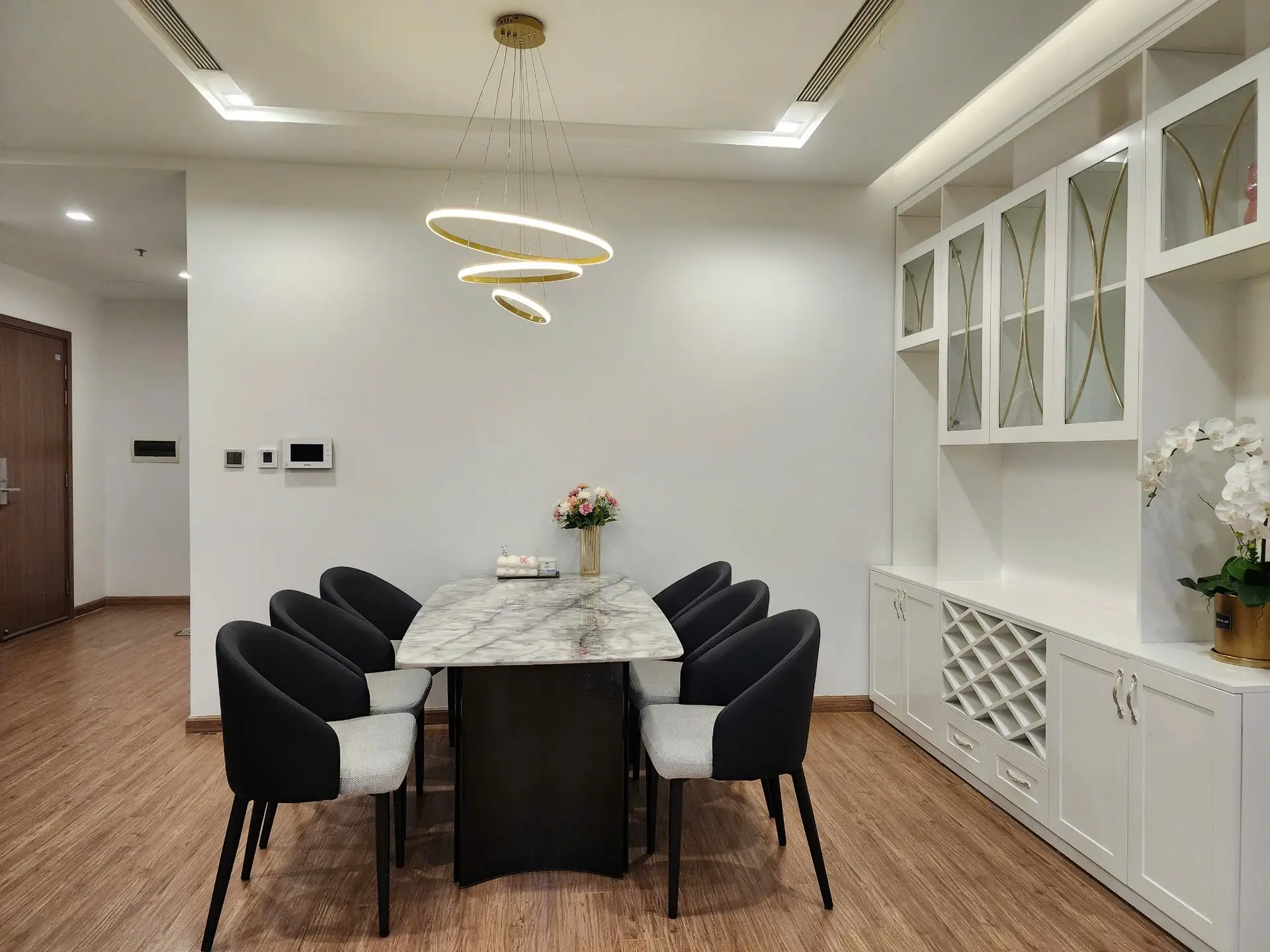 Vinhome Metropolis_4bed_M2 12b11_kitchen