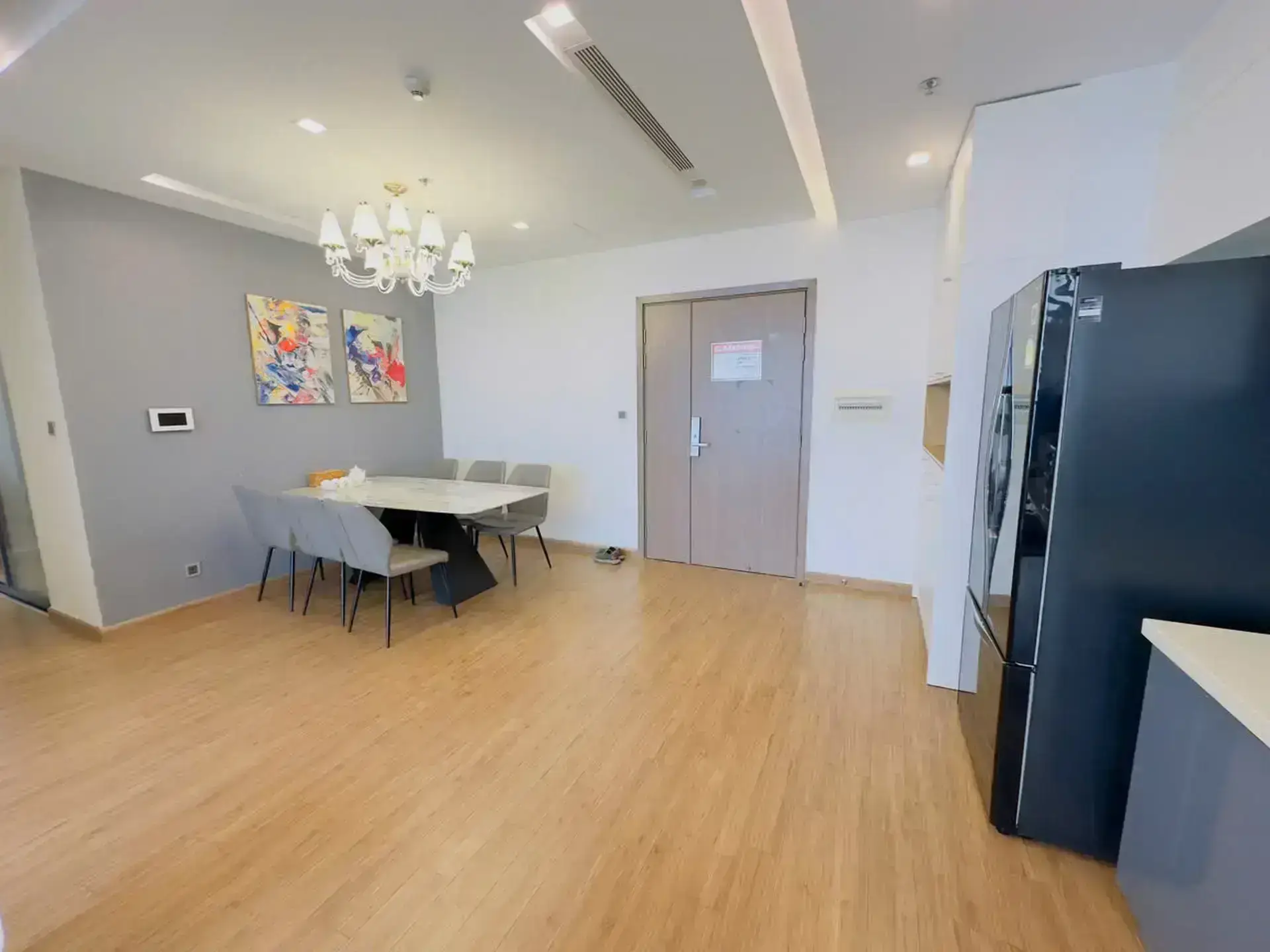 Vinhomes Metropolis M3 37F