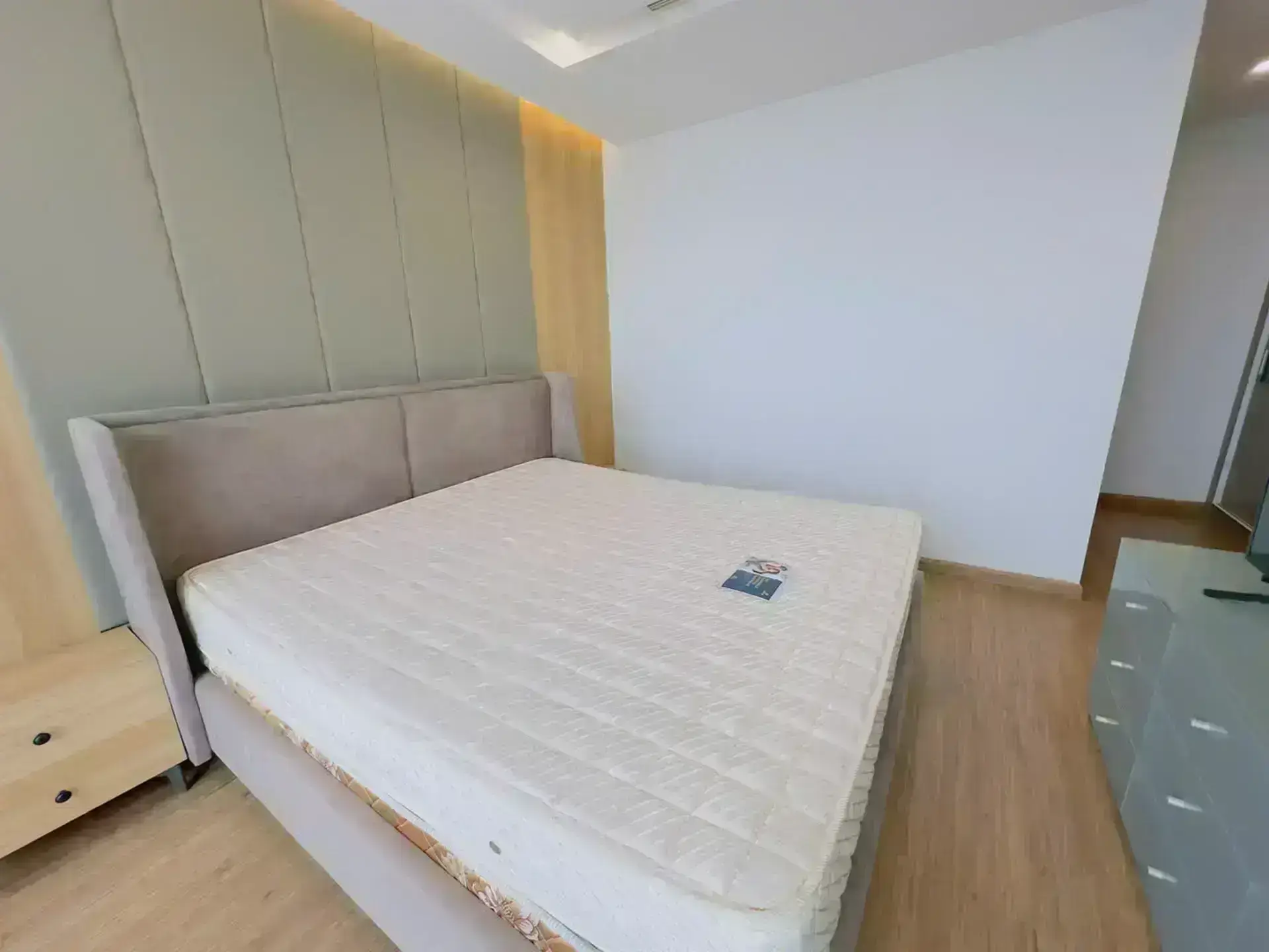 Vinhomes Metropolis M3 37F
