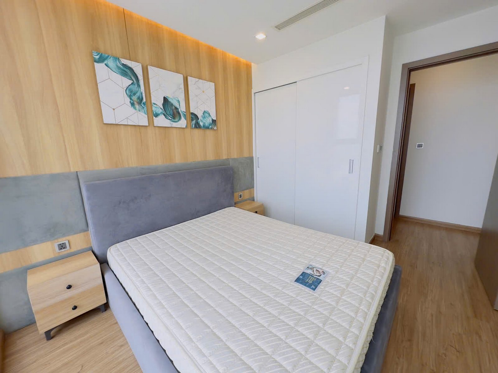 Vinhomes Metropolis M3 37F