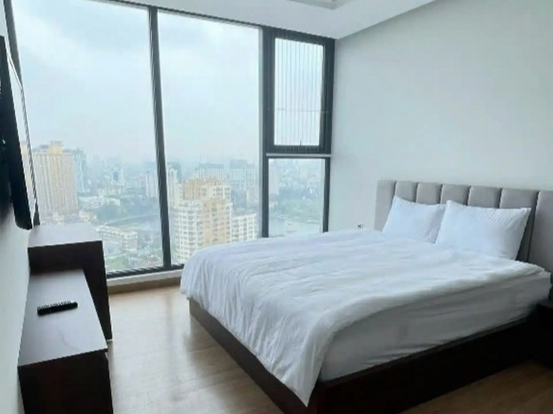Vinhomes Metropolis M22310_3bed_bedroom
