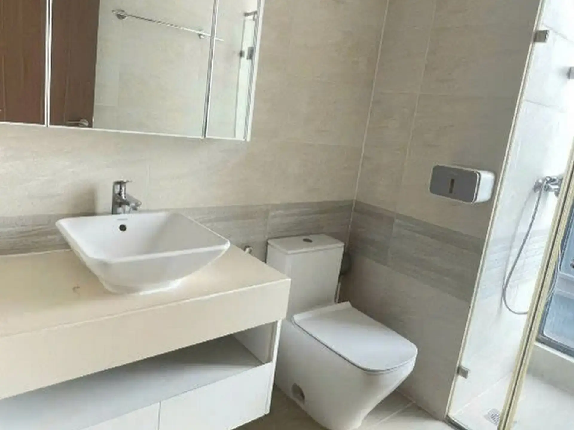 Vinhomes Metropolis M22310_3bed_toilet