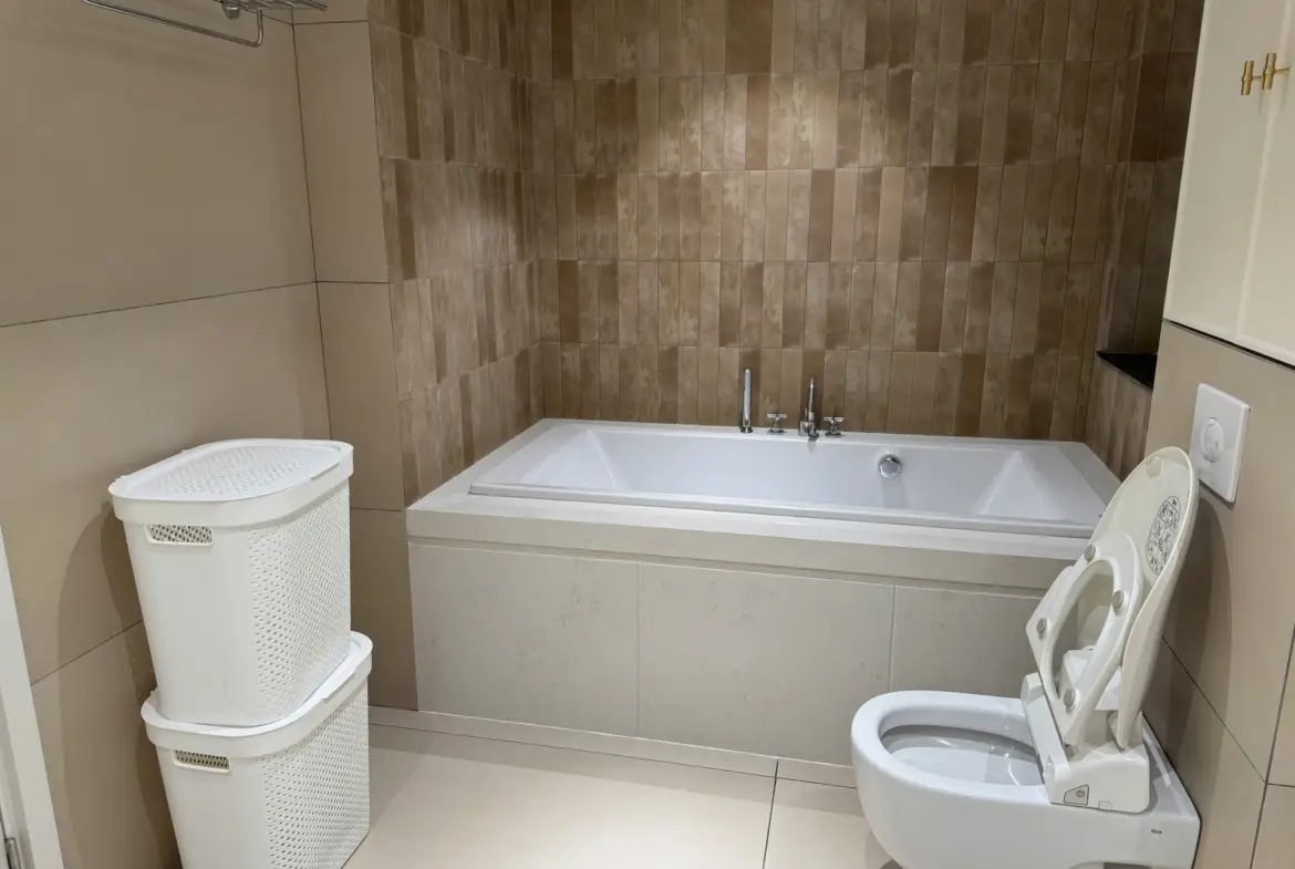 Thai Hoang Residence Thai Phien 8F