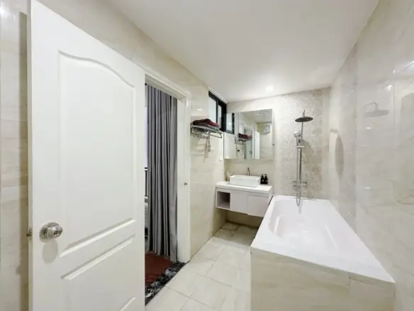 Hanoi Home 7