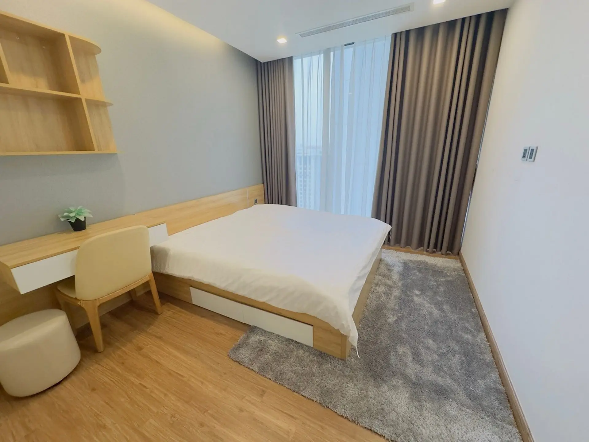 メインベッド (3)